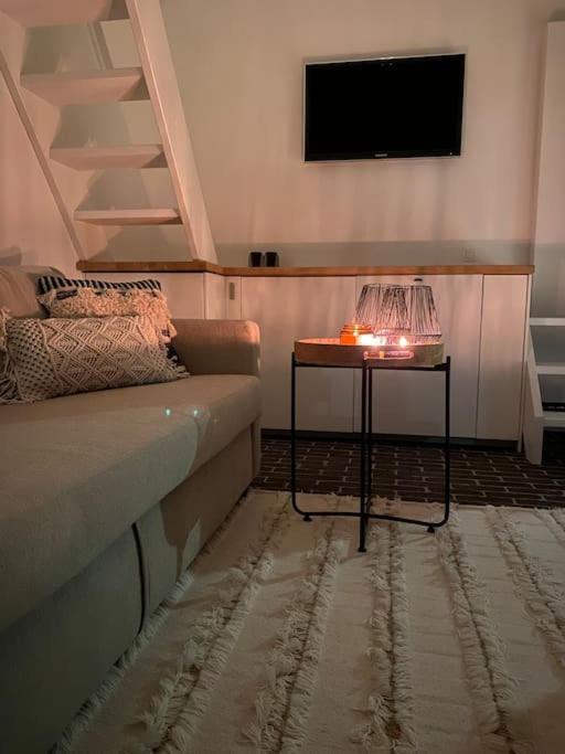 The Conservatory Cosy & Romantic Little House - Central Between Gent Antwerpen Brussel & Brugge 로케렌 외부 사진
