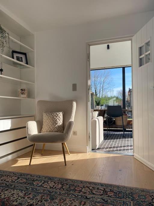 The Conservatory Cosy & Romantic Little House - Central Between Gent Antwerpen Brussel & Brugge 로케렌 외부 사진