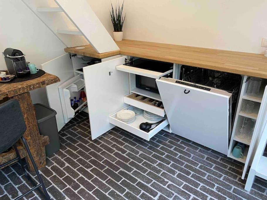 The Conservatory Cosy & Romantic Little House - Central Between Gent Antwerpen Brussel & Brugge 로케렌 외부 사진